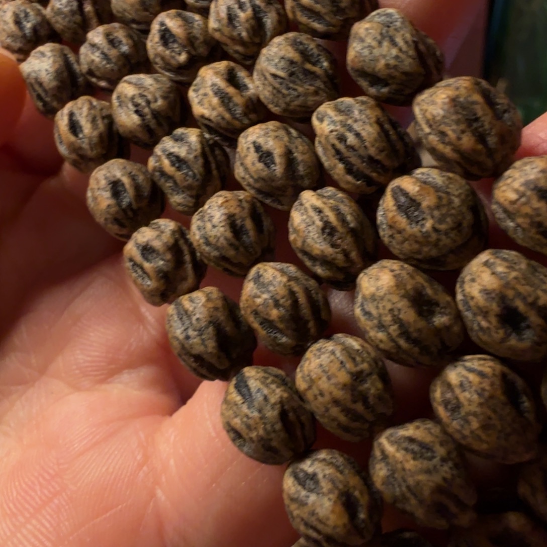 秀***儿柏香籽/百香籽吊坠