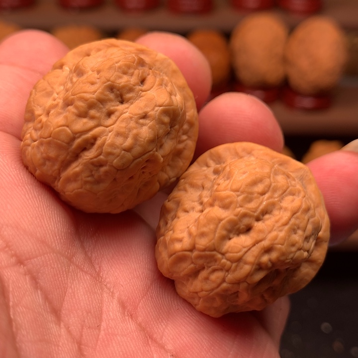 文玩核桃吊坠青蛙王子