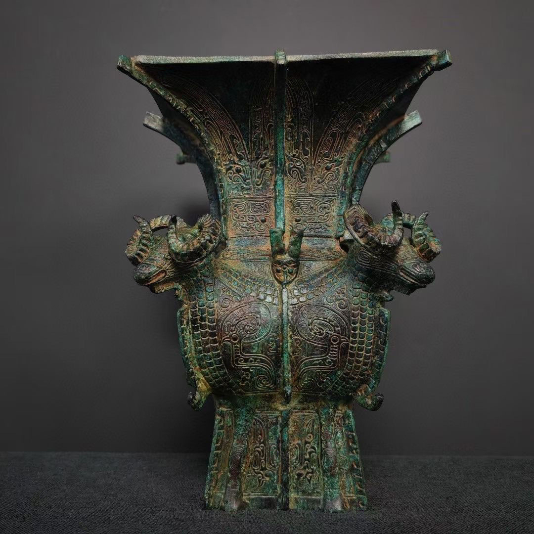四羊方尊 仿古做旧青铜器 工艺品摆件桌面摆件