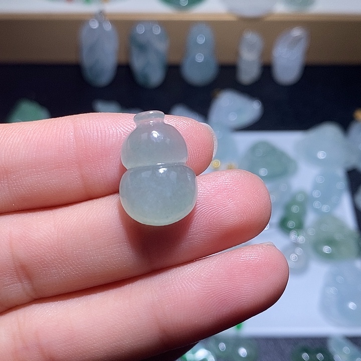颈饰未镶嵌翡翠葫芦