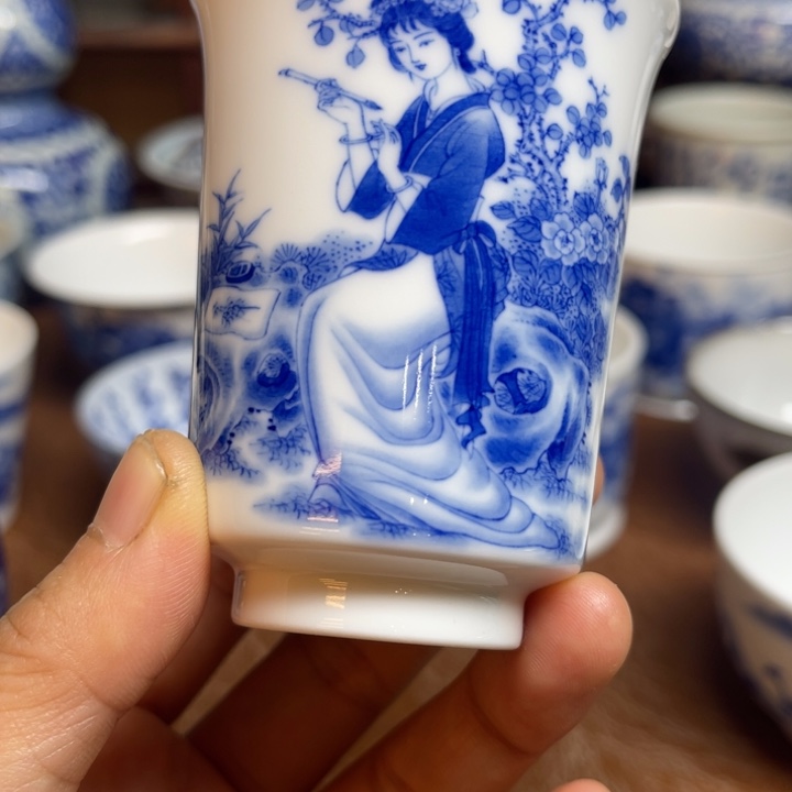 盘今天晚上的月亮好美