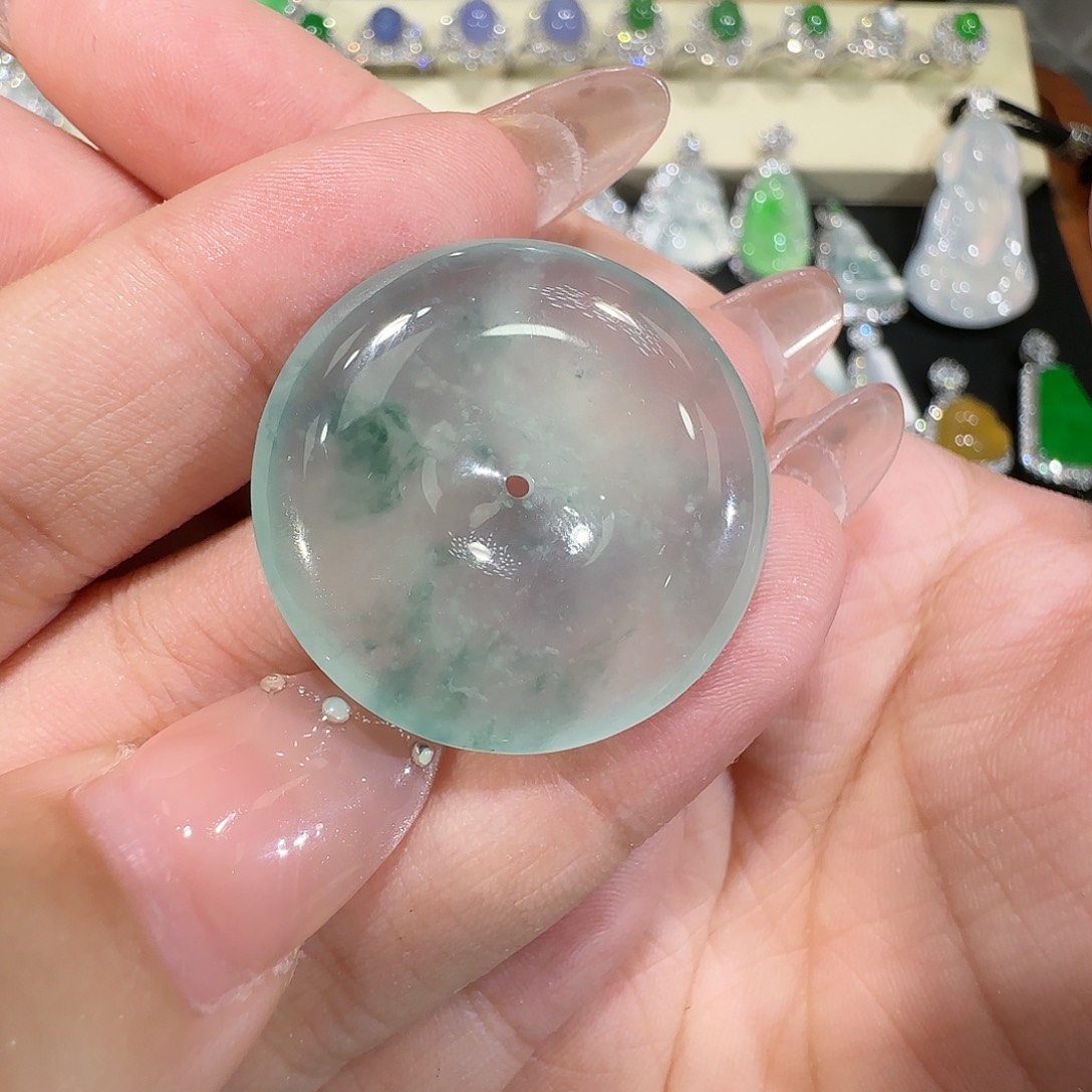 【闪购商品】颈饰未镶嵌翡翠