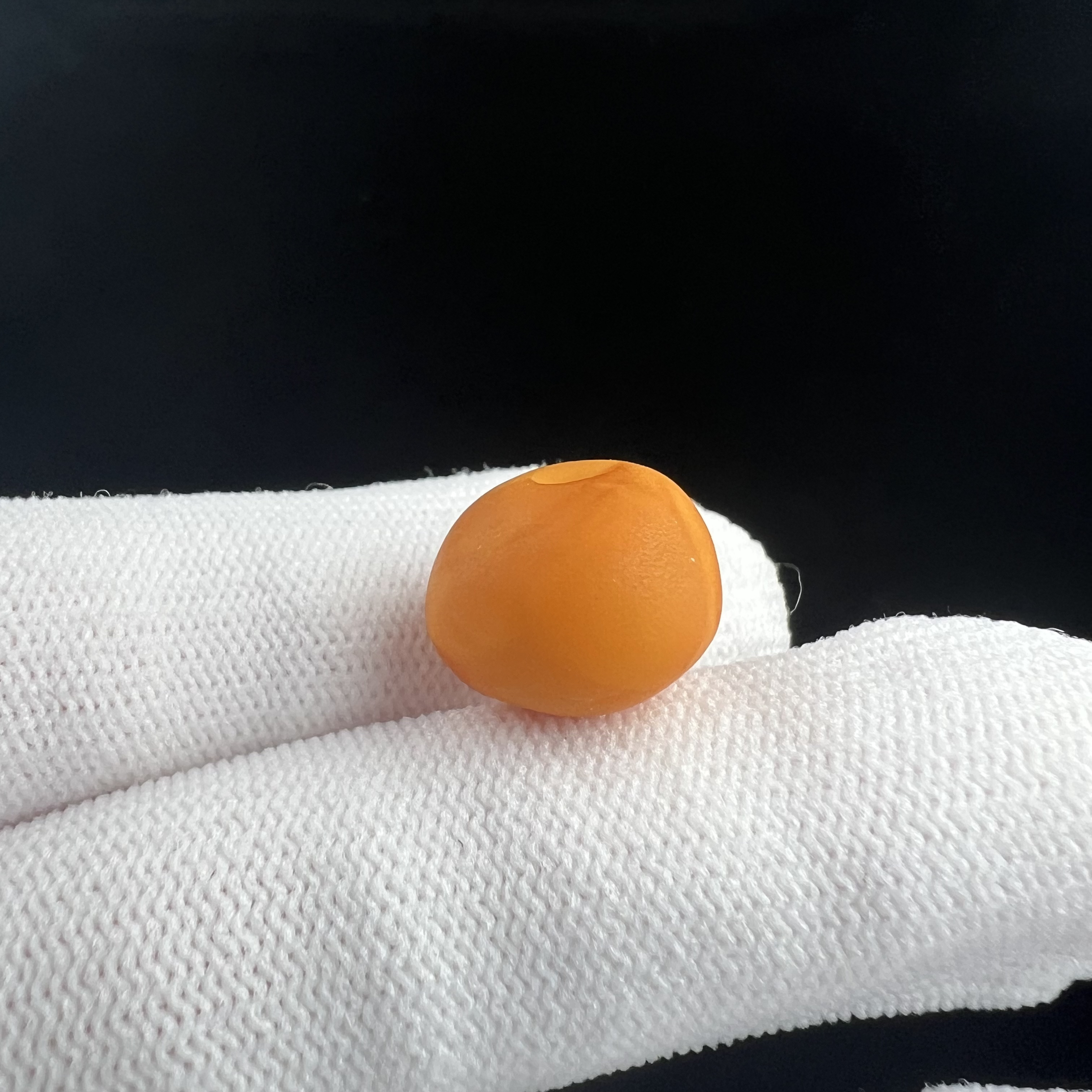 M9142天然原矿俄料蜜蜡老蜡藏扣15*12.2mm支持复检