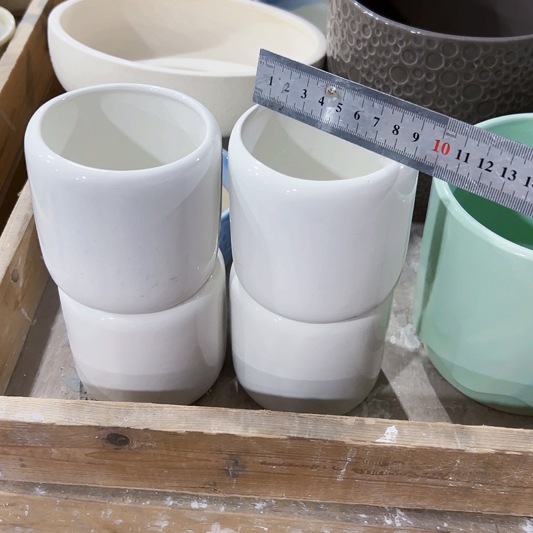 有孔外贸尾单陶瓷花盆凑单10米包邮