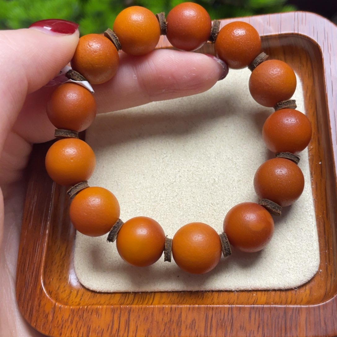 蜜蜡手链未镶嵌手串
