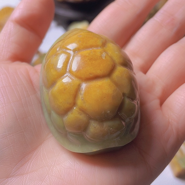 和田玉手把件未镶嵌巴**合