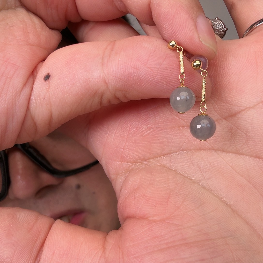 翡翠18K金镶嵌颈饰一对