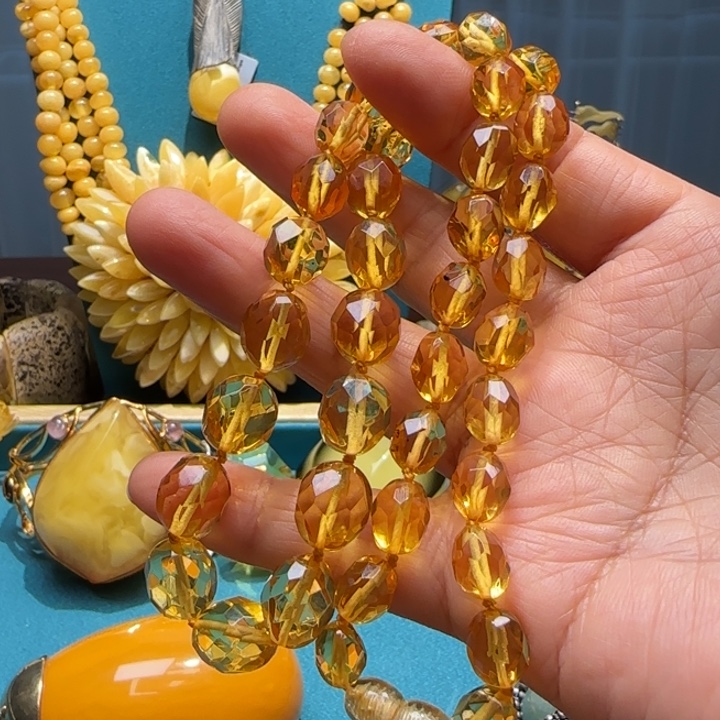 琥珀未镶嵌颈饰波兰设计款琥珀蜜蜡