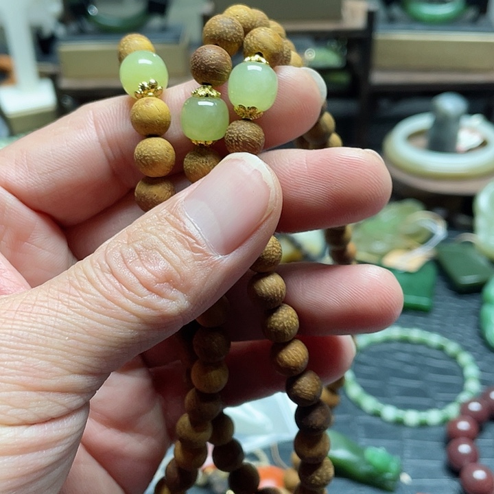 和田玉手串未镶嵌