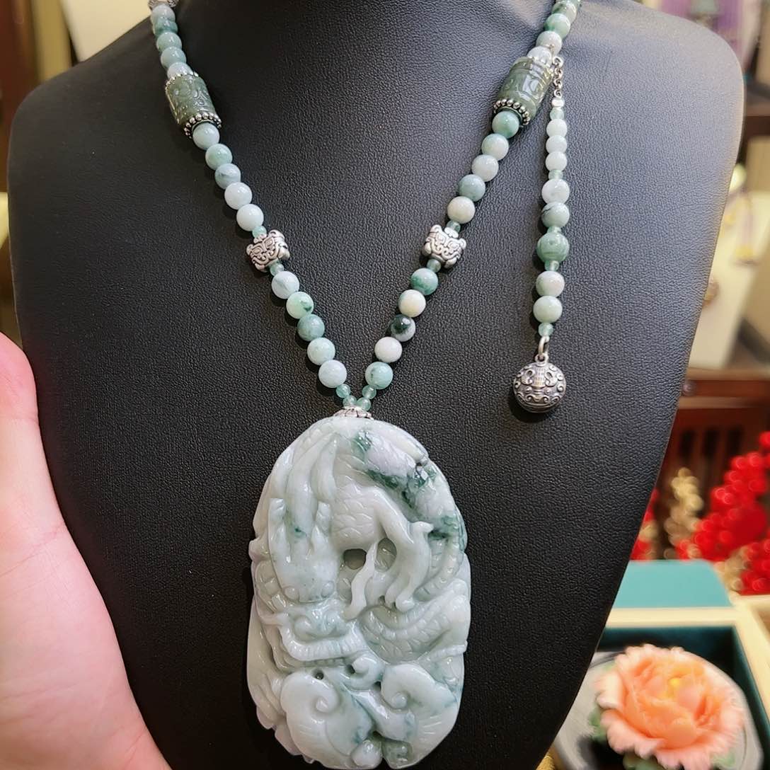 翡翠项链未镶嵌项链