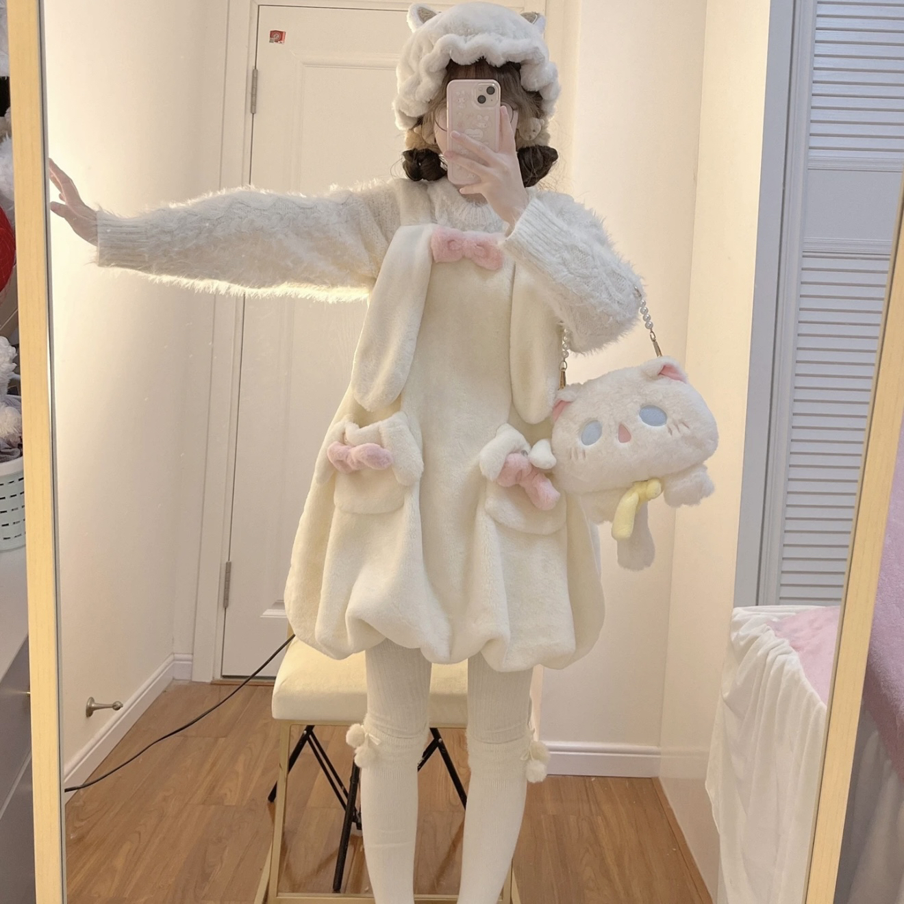 少女甜美花苞背带短裙小个子乖巧可爱毛绒绒蝴蝶结吊带裙加绒加厚