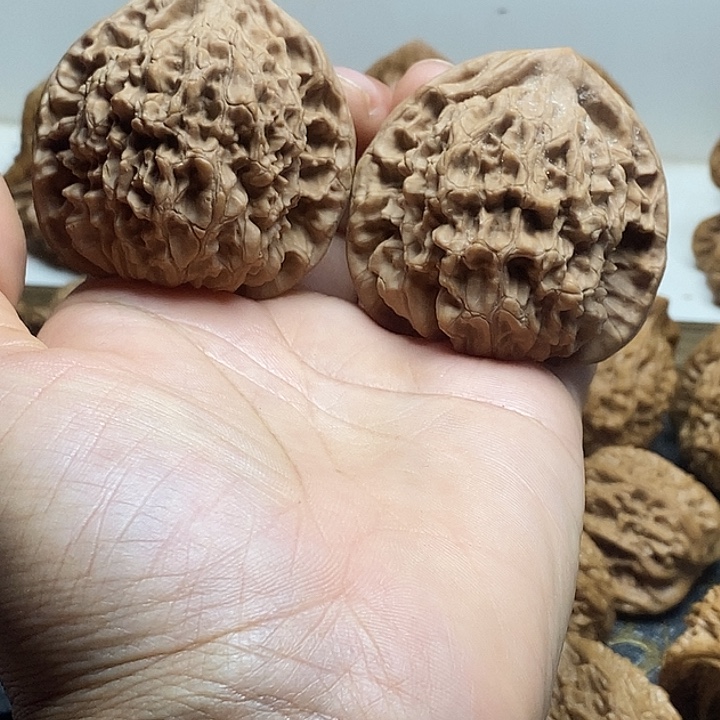 无***好吊坠桃核官帽麒麟纹