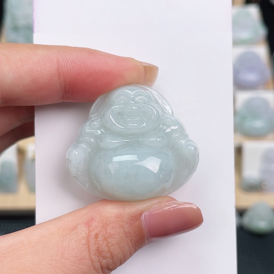 翡翠未镶嵌颈饰佛公