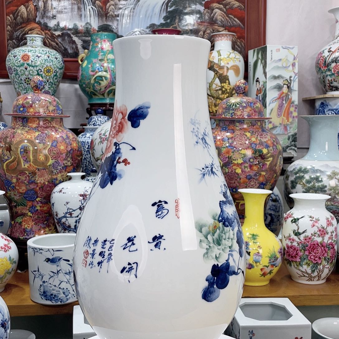 保***车摆件景德镇的陶瓷