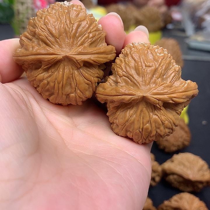 吊坠文玩核桃44啊白狮子