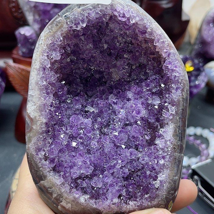 水晶大型摆件（非配饰）未镶嵌