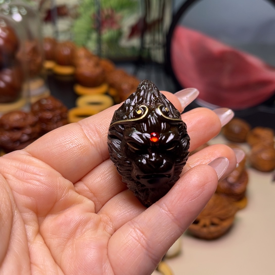 橄榄核手串/手链干*学镶嵌黑色大圣一颗