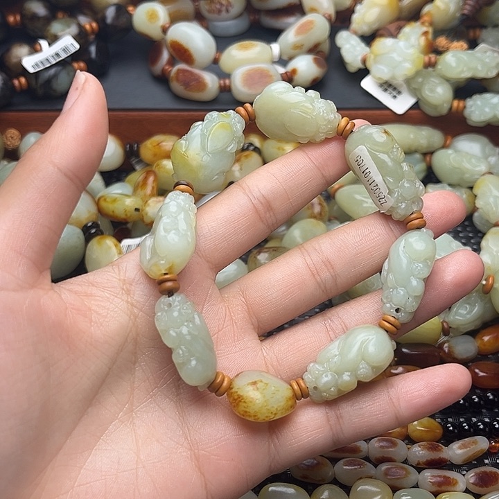 和田玉手链未镶嵌半*癫