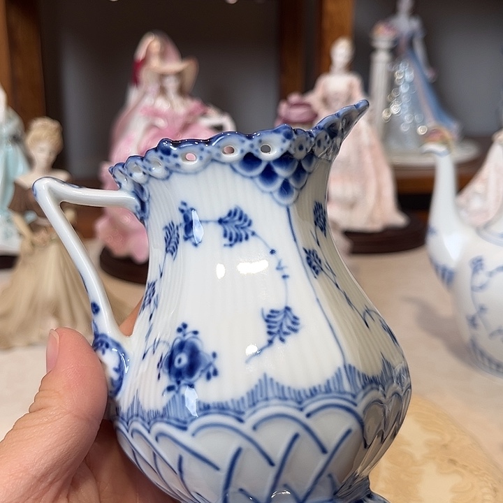 杯欧洲中古瓷器摆件