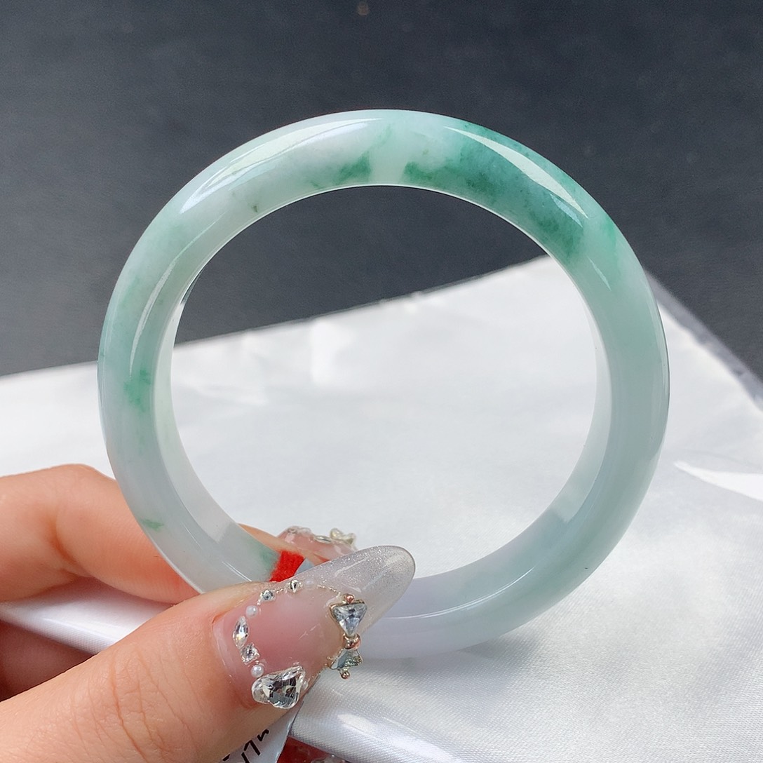 翡翠手镯未镶嵌71正56.6