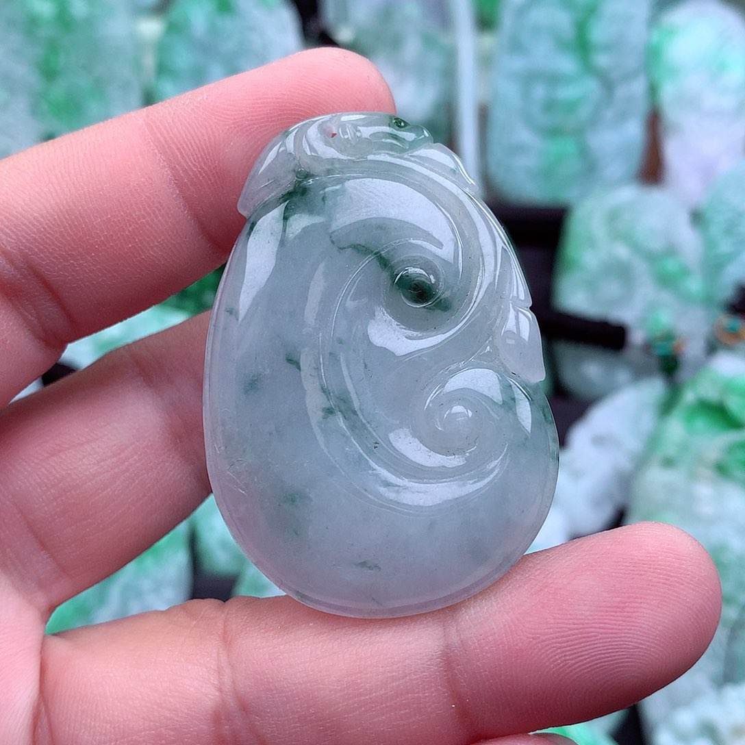翡翠吊坠(不含链)未镶嵌
