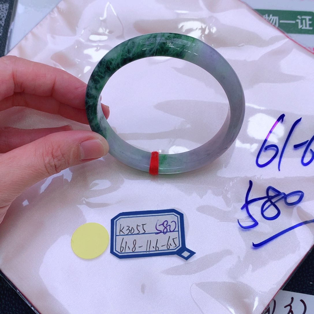 未镶嵌手镯翡翠缅甸翡翠手镯