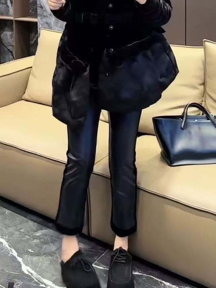 大码显瘦贵人蛋白皮拼丝绒裤