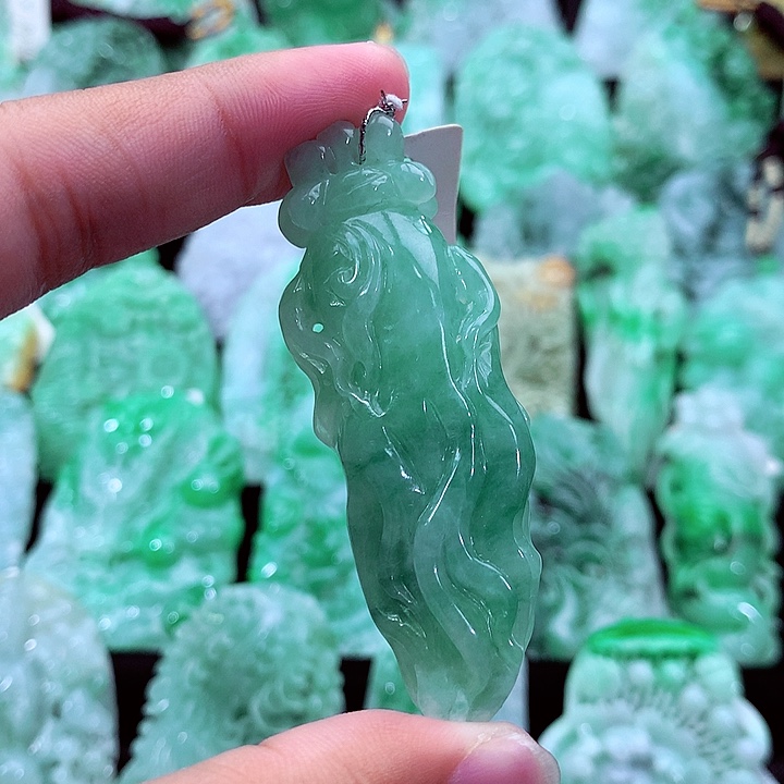 翡翠未镶嵌吊坠(不含链)