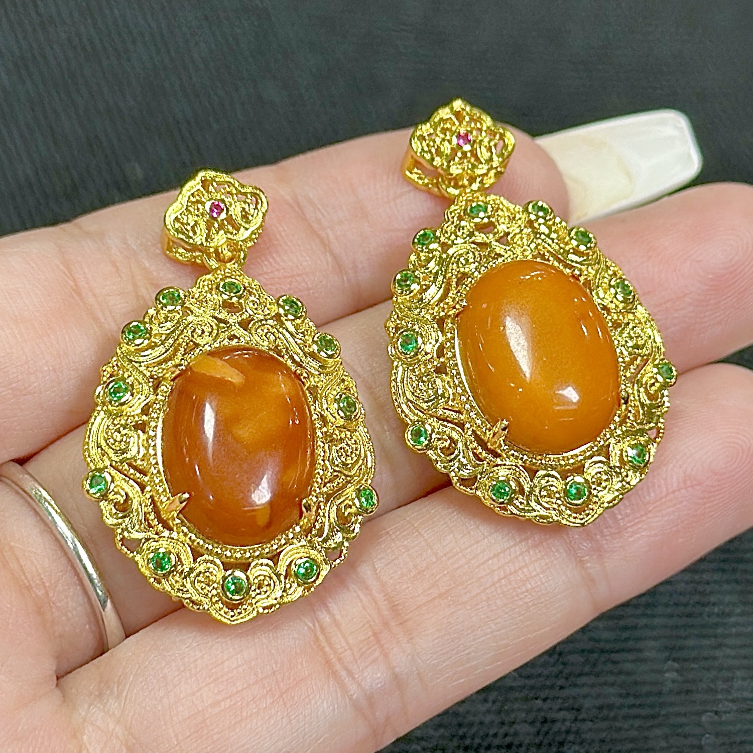 【CH】蜜蜡蛋面吊坠（多样性发其一）