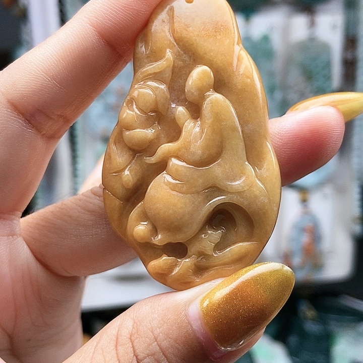 翡翠未镶嵌颈饰翡翠