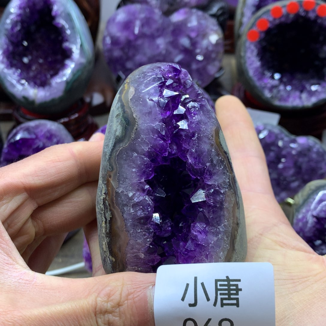 紫晶大型摆件（非配饰）未镶嵌