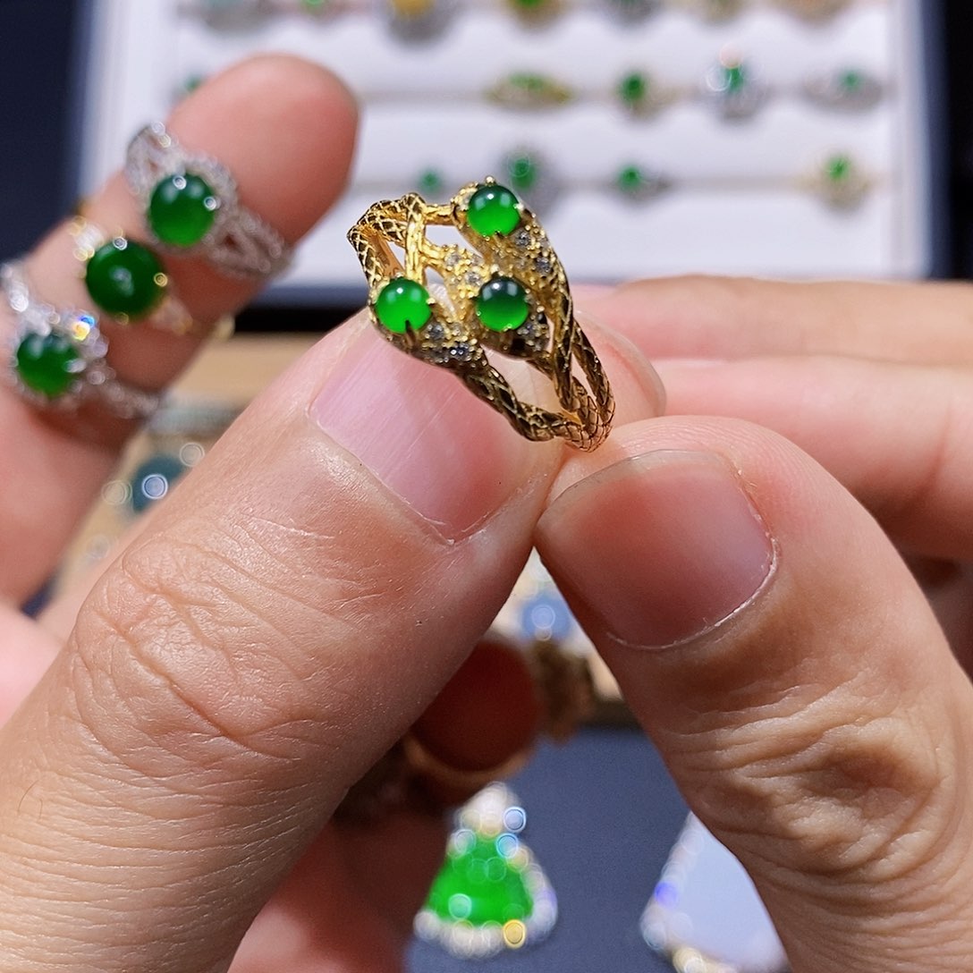 银S925镶嵌戒指翡翠行*w w