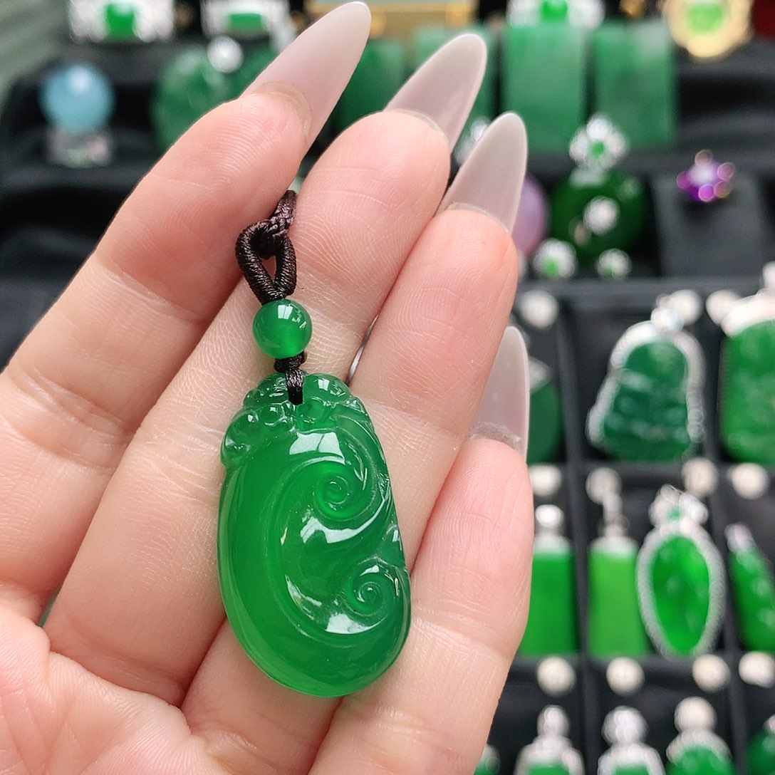 玛瑙/玉髓吊坠未镶嵌