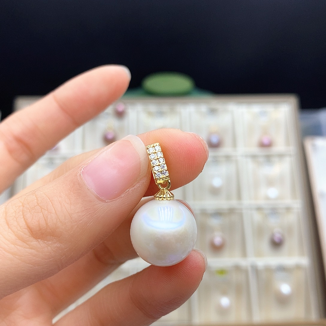 淡水珍珠颈饰合金