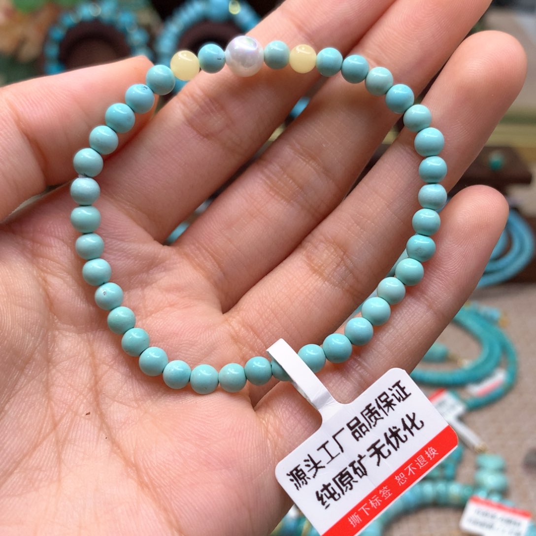 绿松石配饰未镶嵌