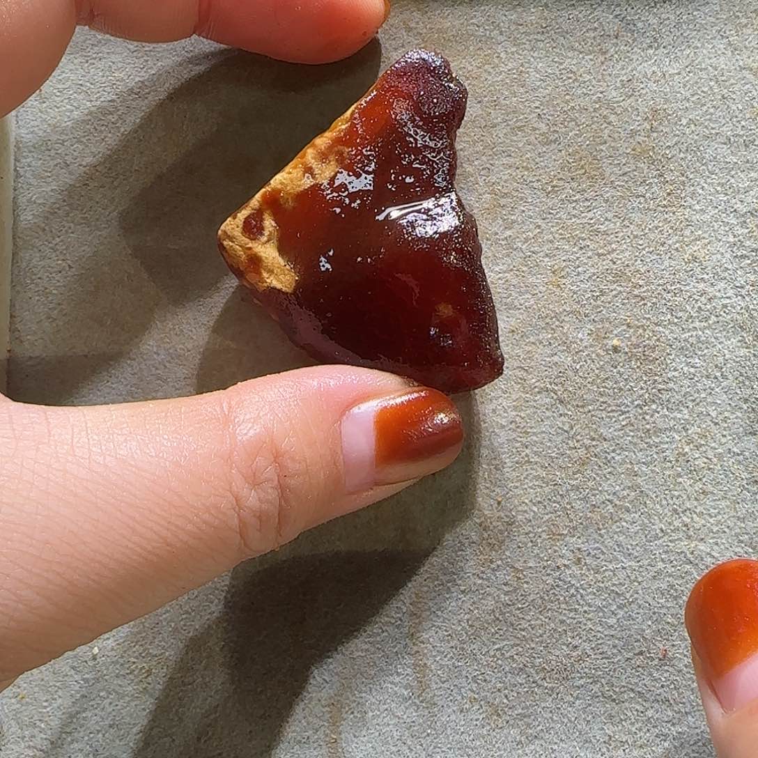 定制琥珀未镶嵌定制