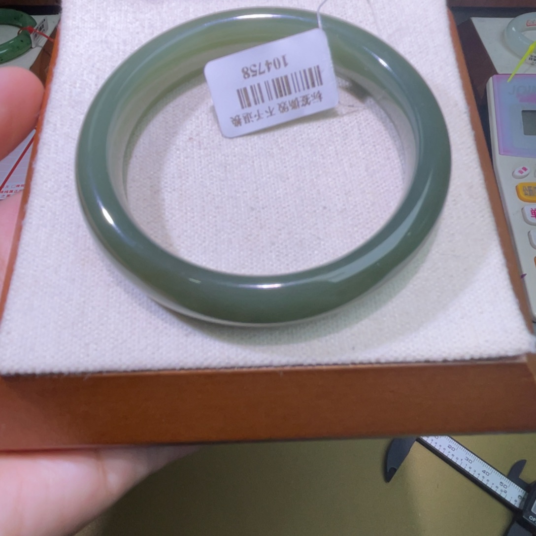 未镶嵌手镯和田玉和田玉手镯链接3圈口55+