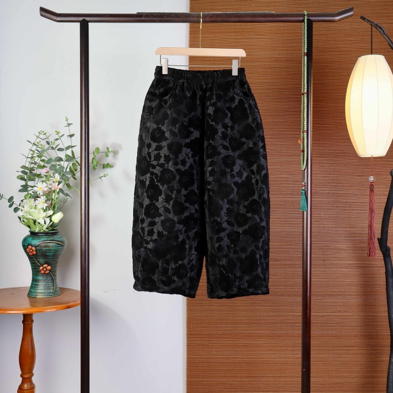 9557国风加厚阔腿裤新中式丝绒裤子秋冬保暖高腰九分花苞裤女