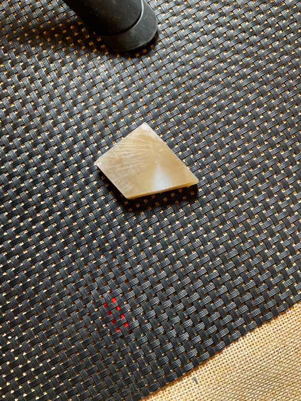 新疆和田玉且末料边角