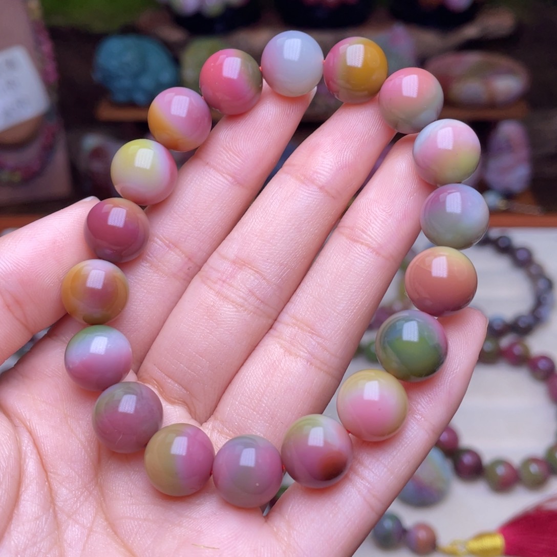 玛瑙/玉髓珠宝半成品未镶嵌思*盐源玛瑙仙色系炫彩手串