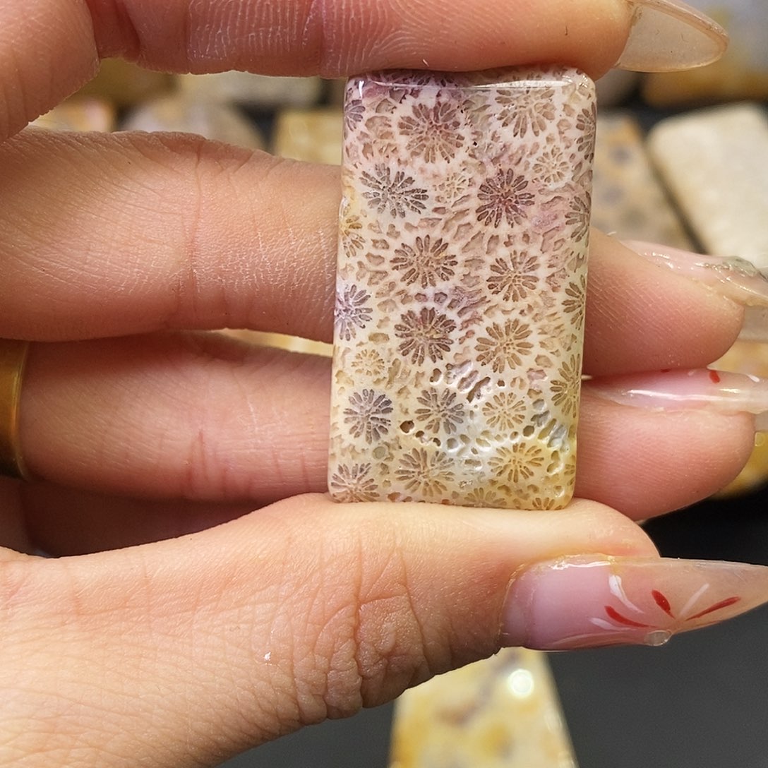 硅化玉颈饰合金颖*瘾