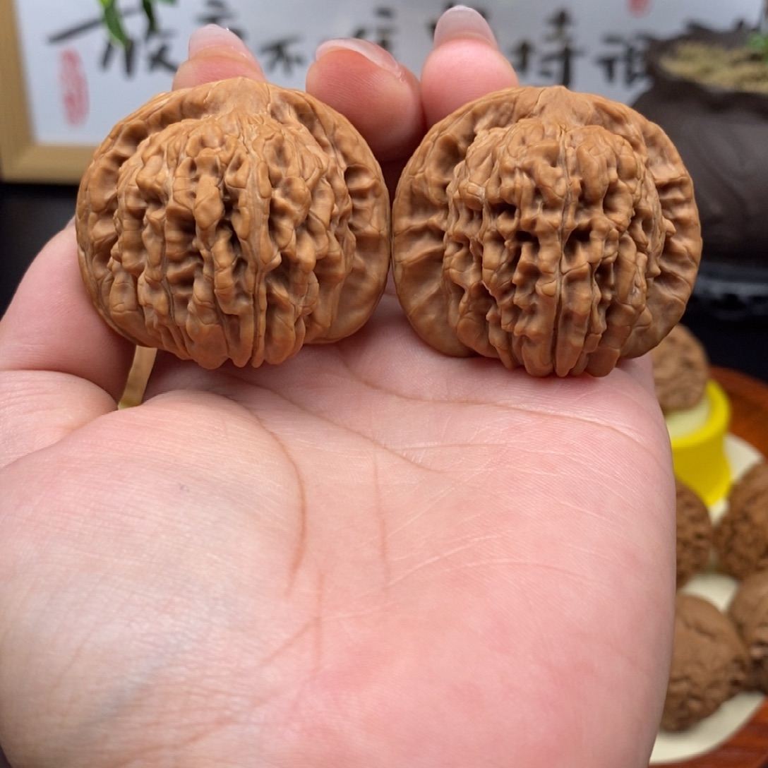 文玩核桃把件全品四座楼44.5