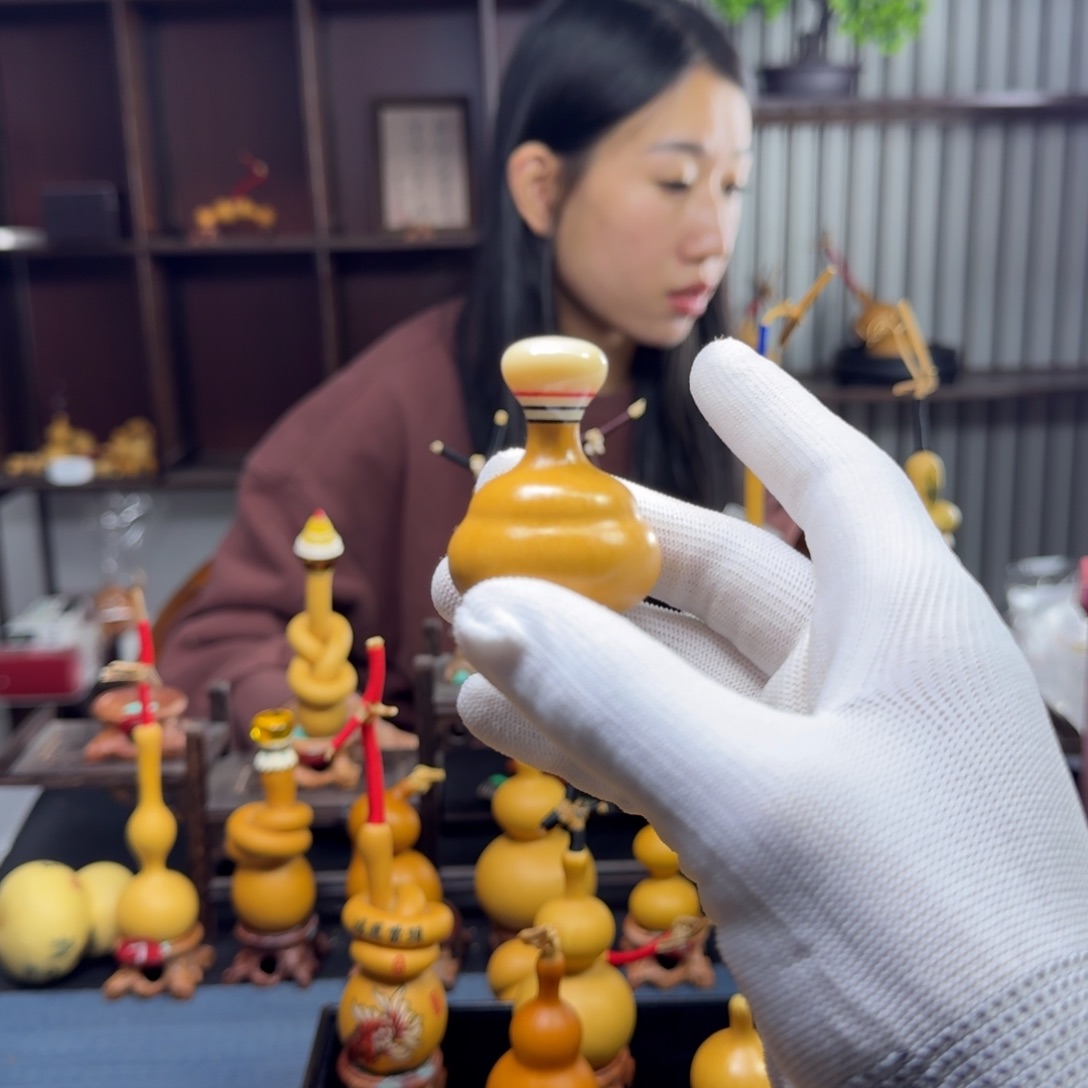 R***r哈哈好想好可爱哦小宝宝不许