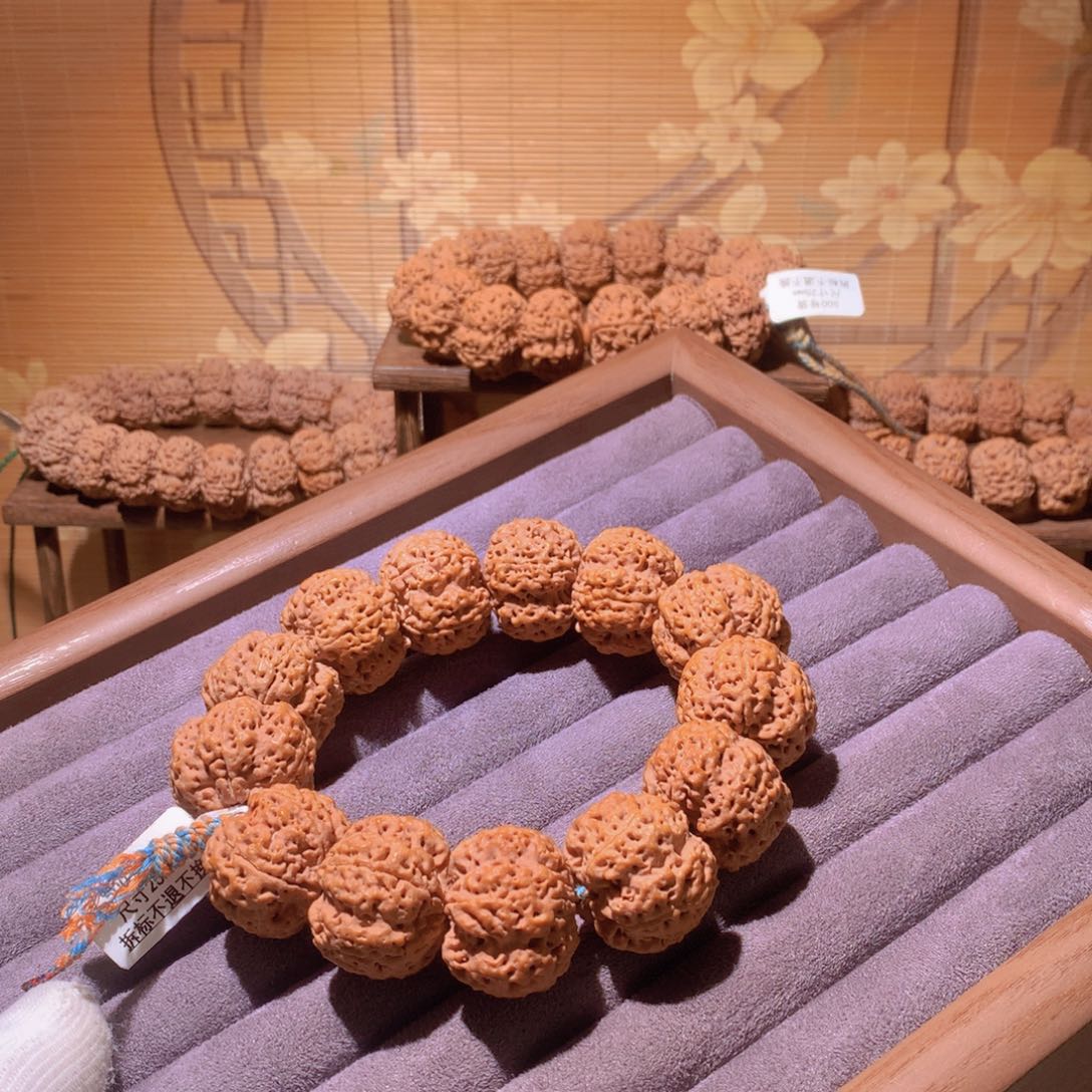 秋***2手串金刚菩提25尺梅花峰王