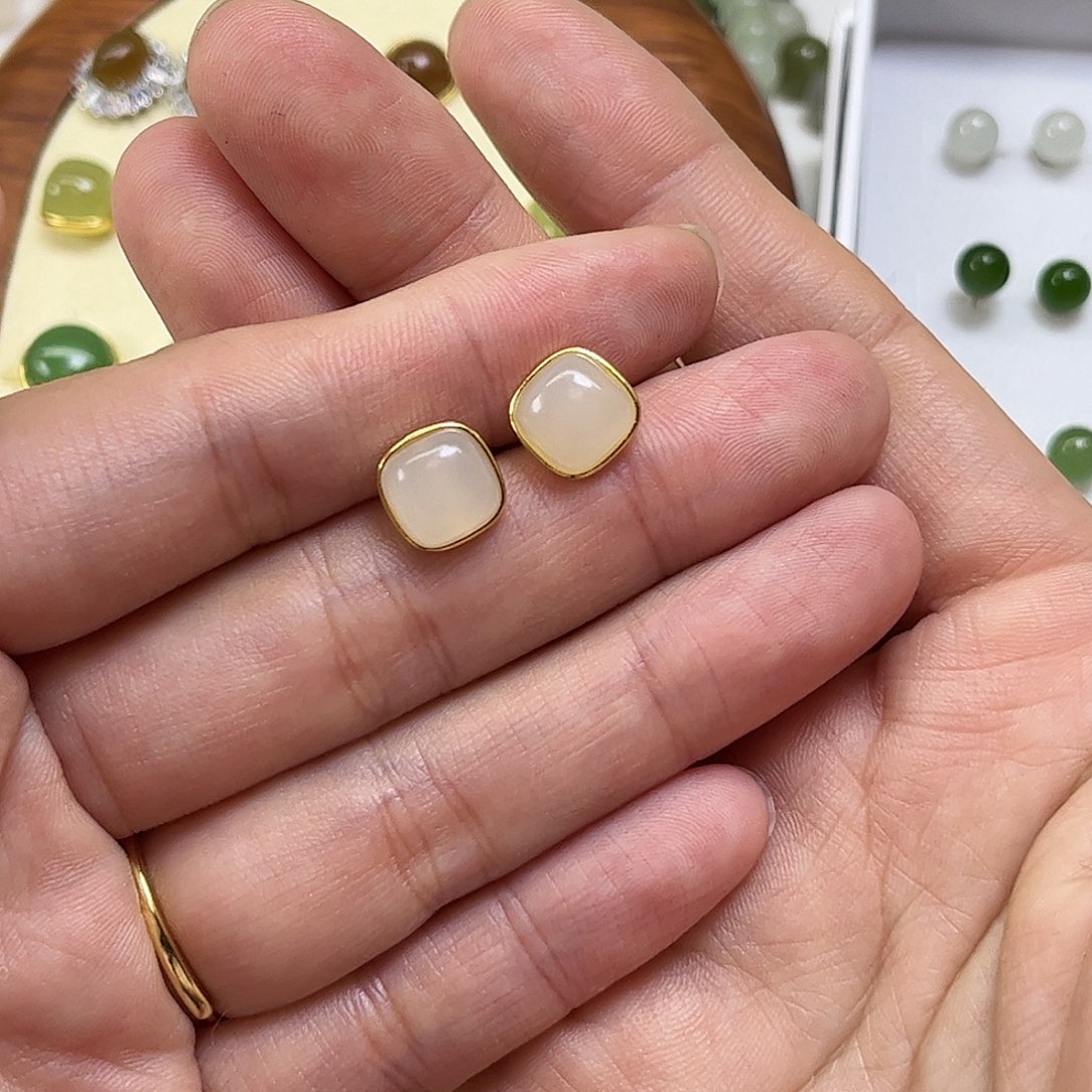 银S925镶嵌和田玉耳饰