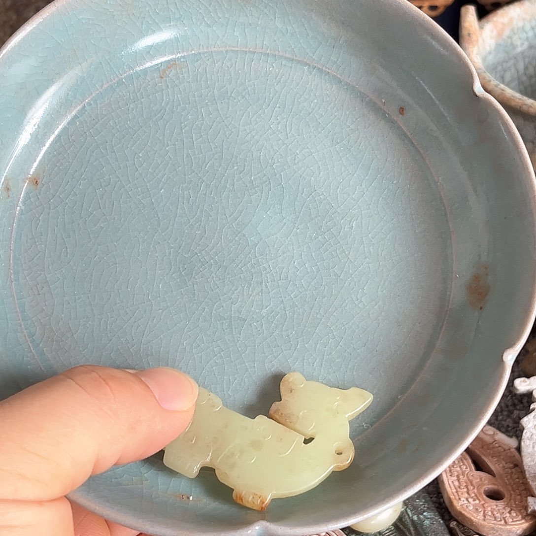 盘瓷器摆件新号开播漏不停