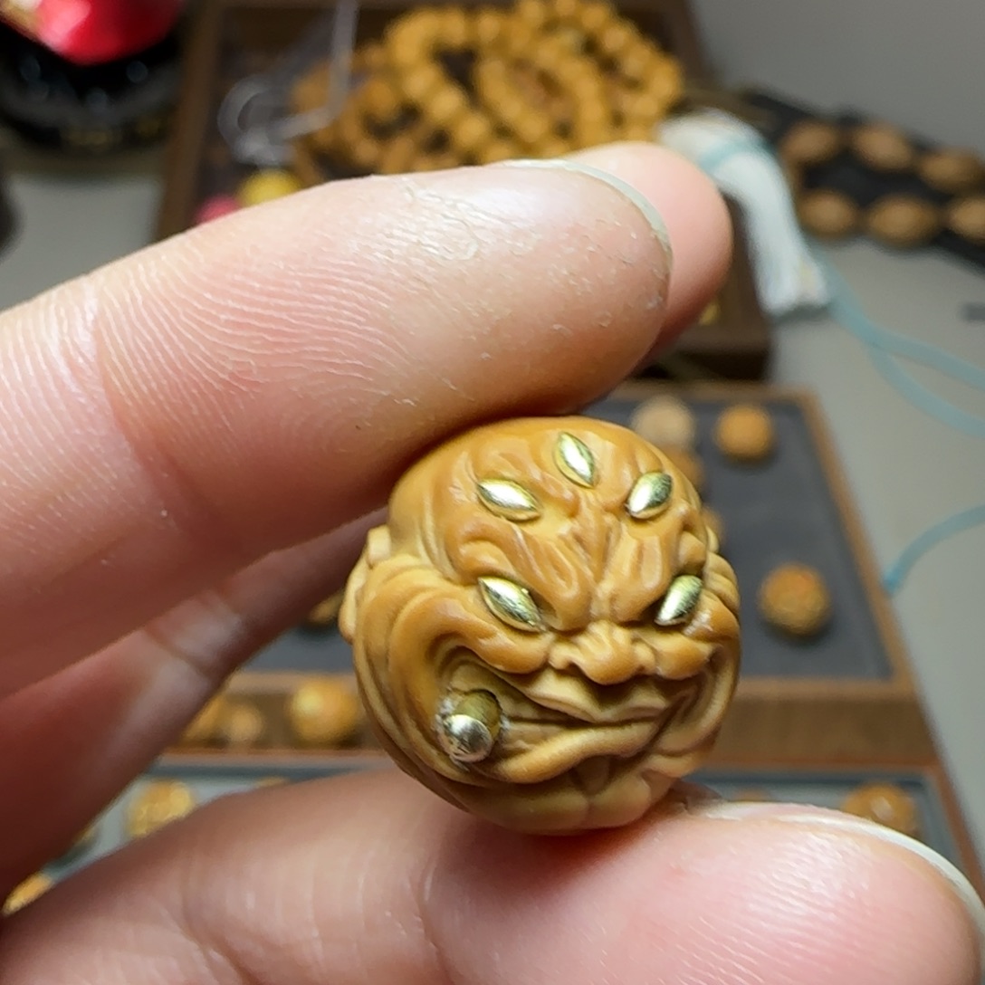 莫***莫猴头核桃吊坠福利五目烟鬼耳朵漏