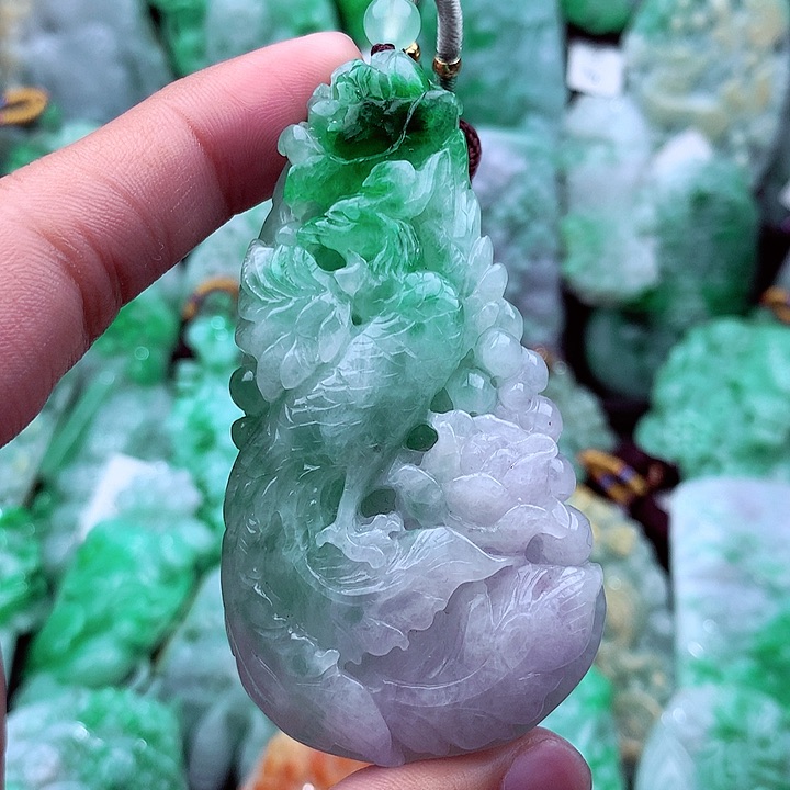 翡翠吊坠(不含链)未镶嵌