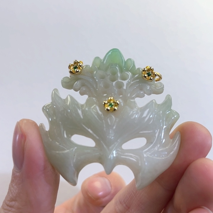 翡翠吊坠(赠链)未镶嵌代编织