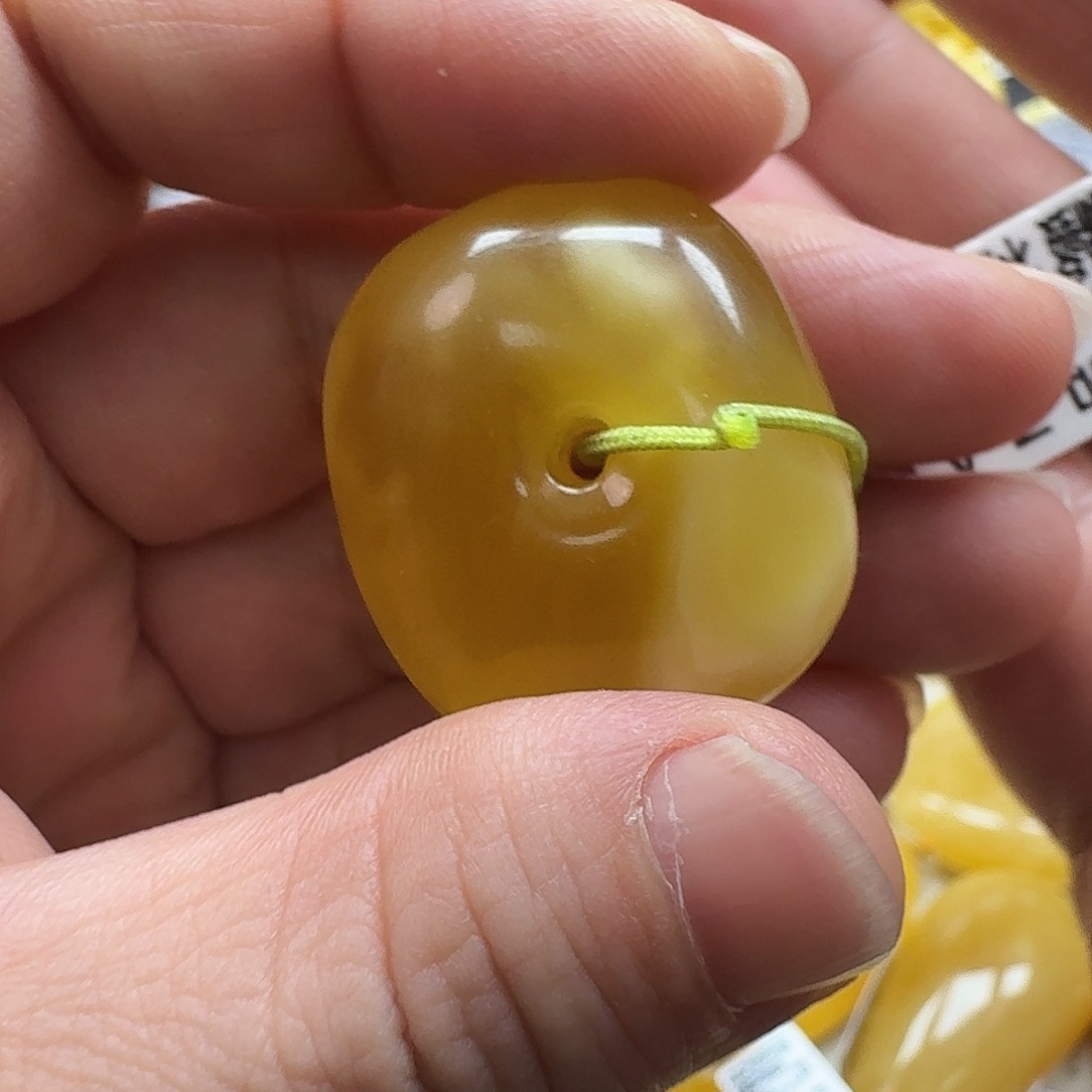 琥珀未镶嵌珠宝奇石127